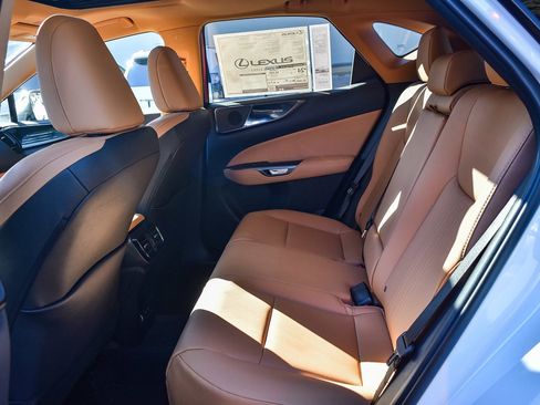 New 2026 Lexus NX 350 AWD image 18