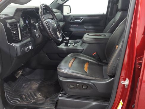 Used 2022 GMC Sierra 1500 AT4 w/ AT4 Preferred Package AWD/4WD image 16