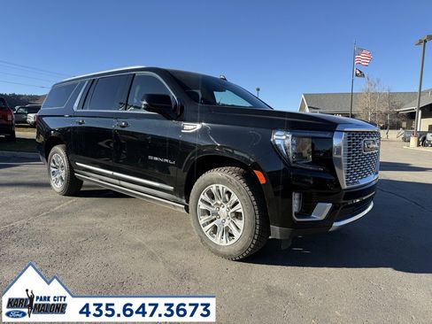 Used 2023 GMC Yukon XL Denali image 1