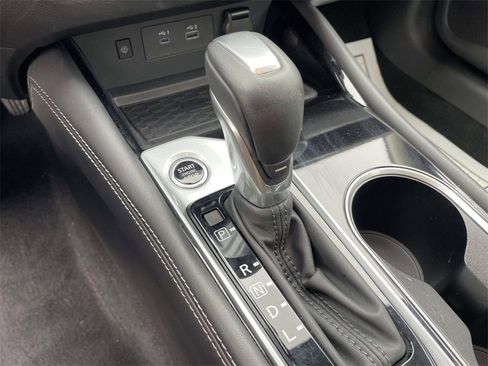 Used 2025 Nissan Altima 2.5 SL image 26