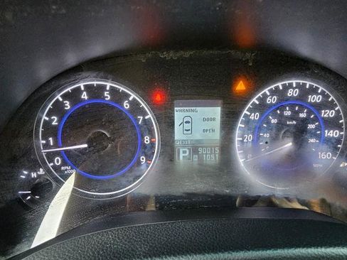 Used 2010 INFINITI G37 Convertible w/ Premium Pkg RWD image 21