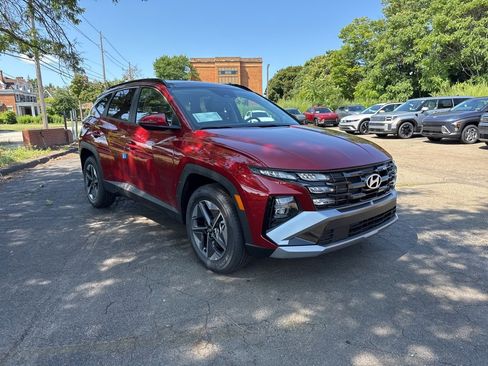 New 2025 Hyundai Tucson SEL image 1