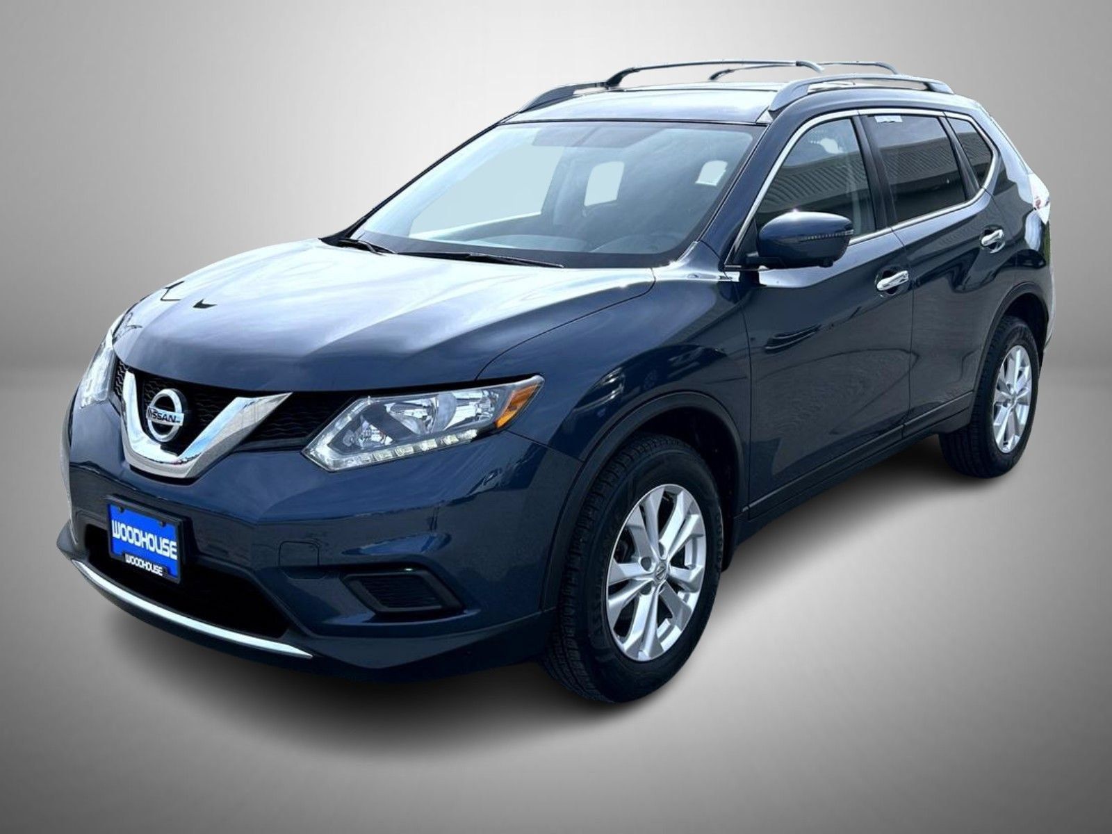 Used 2016 Nissan Rogue SV w/ SV Premium Package AWD/4WD image 1