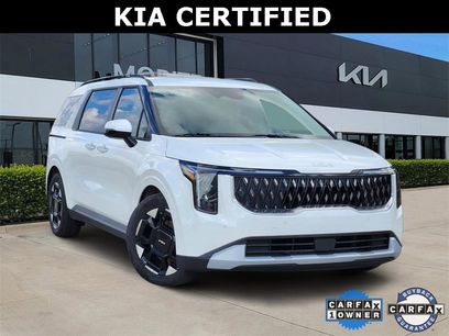 Certified 2026 Kia Carnival EX
