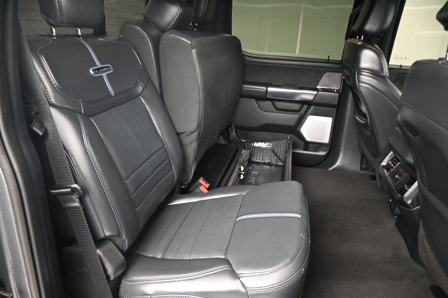 Used 2025 Ford F250 Platinum AWD/4WD image 15