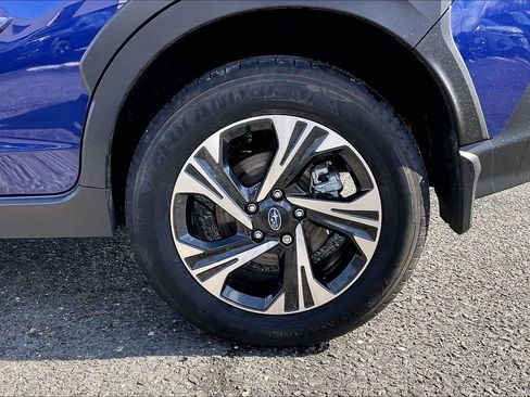 Certified 2024 Subaru Crosstrek 2.0i Premium image 10