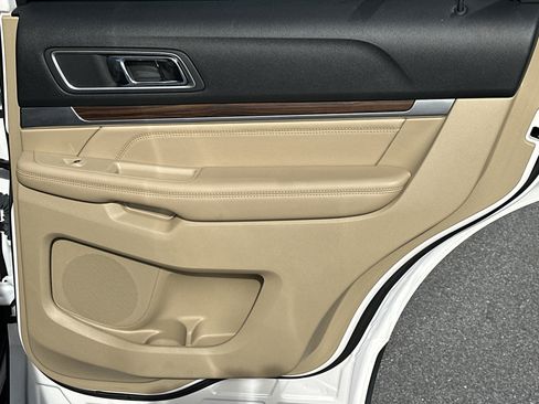 Used 2017 Ford Explorer Limited w/ Equipment Group 301A image 17