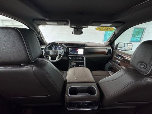Used 2024 GMC Sierra 1500 Denali AWD/4WD image 27