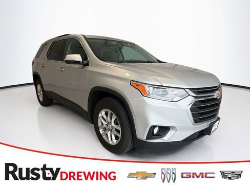 Used 2018 Chevrolet Traverse LT image 1