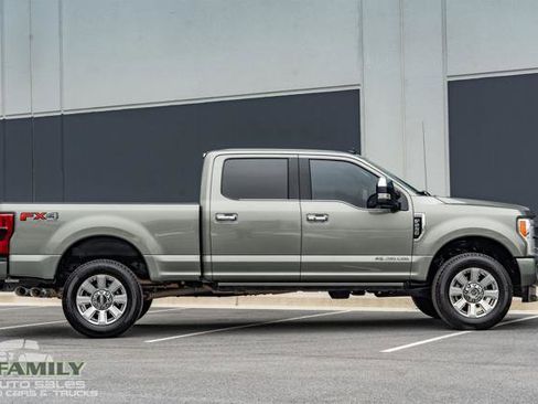 Used 2019 Ford F250 Platinum w/ Platinum Ultimate Package image 12