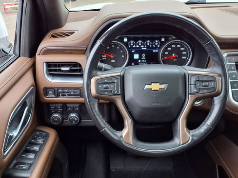 Used 2021 Chevrolet Tahoe High Country image 11