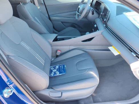 New 2026 Hyundai Elantra SEL Sport Premium image 20