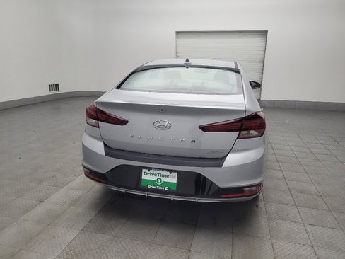 Used 2020 Hyundai Elantra Limited w/ Ultimate Package 03 FWD image 7