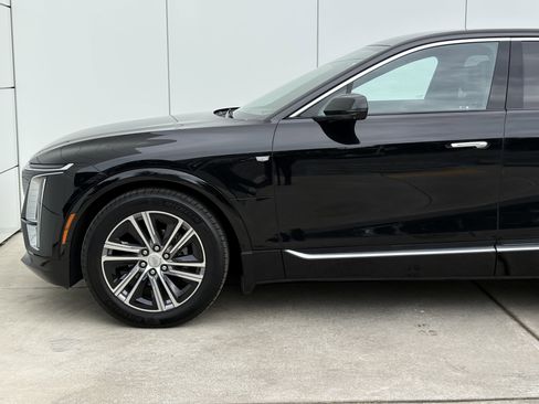 Certified 2024 Cadillac Lyriq Luxury w/ LPO, Floor Liner Package image 5