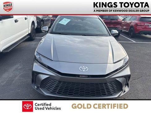 Certified 2025 Toyota Camry SE image 3