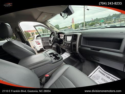 Used 2017 RAM 1500 Tradesman RWD image 15