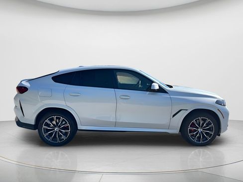 New 2027 BMW X6 xDrive40i w/ Executive Package AWD/4WD image 4
