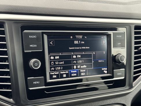 Certified 2022 Volkswagen Atlas Cross Sport SE image 14