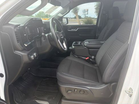Used 2024 GMC Sierra 1500 SLE AWD/4WD image 5