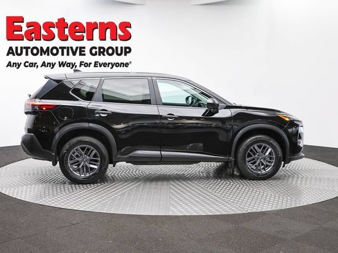 Used 2023 Nissan Rogue S AWD/4WD image 4