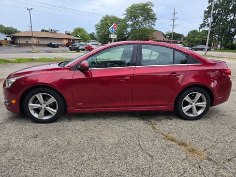 Used 2014 Chevrolet Cruze LT w/ Sun, Sound and Sport Package FWD image 4
