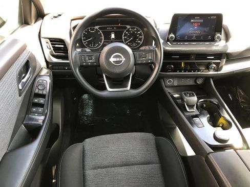 Used 2023 Nissan Rogue SV AWD/4WD image 13