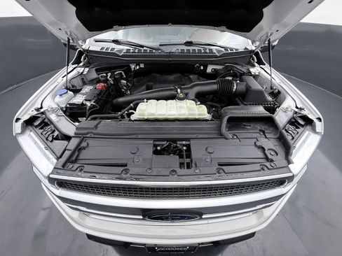 Used 2020 Ford F150 Platinum w/ Technology Package AWD/4WD image 25