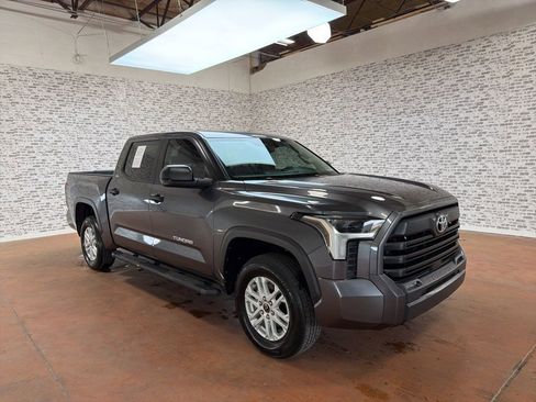 Used 2024 Toyota Tundra SR5 AWD/4WD image 1