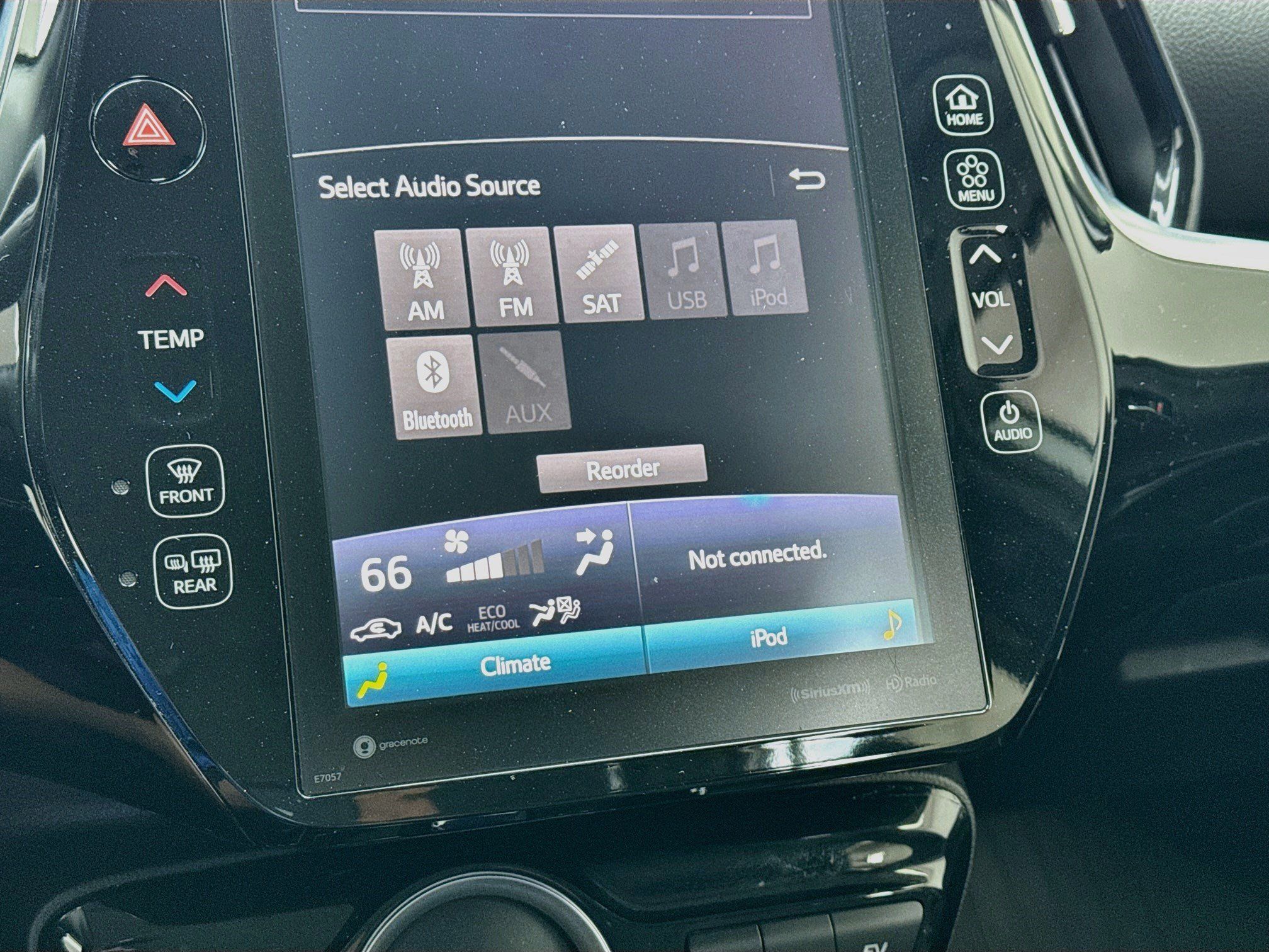 Used 2020 Toyota Prius Prime XLE FWD image 11