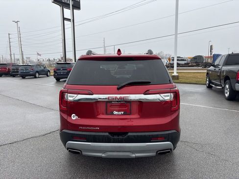 Used 2023 GMC Acadia SLT image 6
