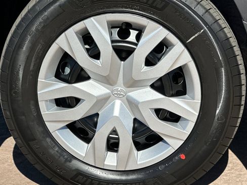 New 2026 Toyota Corolla Cross L image 33