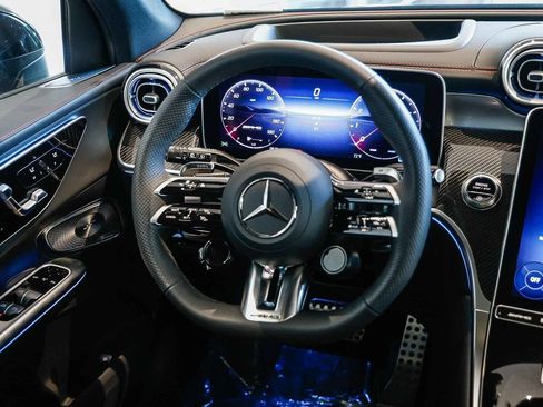 Used 2025 Mercedes-Benz GLC 43 AMG 4MATIC image 14