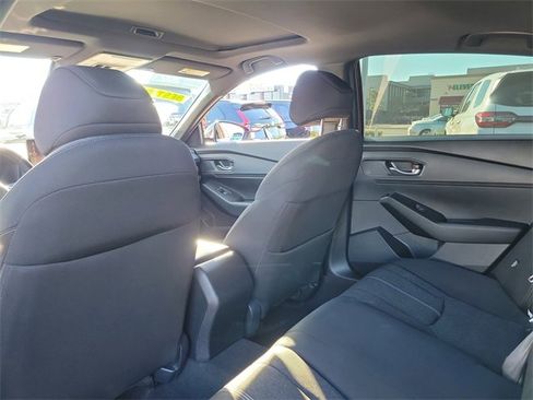 Used 2023 Honda Accord Sport image 12