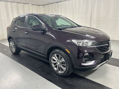 Used 2021 Buick Encore GX Select w/ Experience Buick Package image 2
