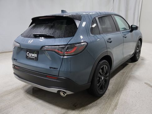New 2027 Honda HR-V Sport image 6