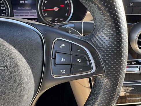 Used 2016 Mercedes-Benz GLC 300 image 21