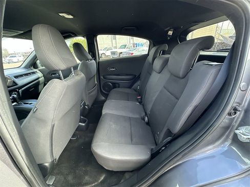 Used 2021 Honda HR-V Sport image 30
