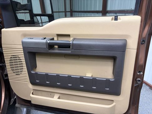 Used 2011 Ford F250 Lariat w/ Lariat Ultimate Pkg image 15