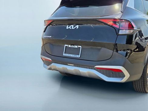 Certified 2023 Kia Sportage EX FWD image 5