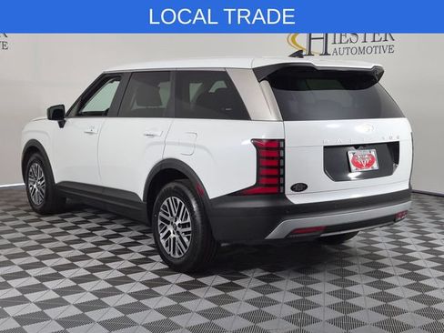 Used 2026 Hyundai Palisade SE FWD image 6