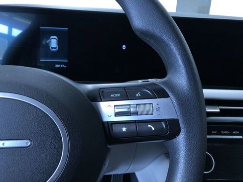 Used 2025 Hyundai Tucson SEL image 25