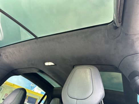 Used 2017 Tesla Model X 75D AWD/4WD image 19