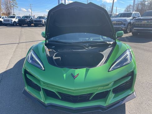 New 2026 Chevrolet Corvette E-Ray image 34