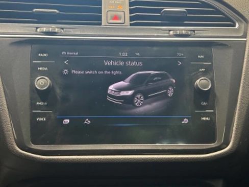 Used 2023 Volkswagen Tiguan SEL R-Line image 18