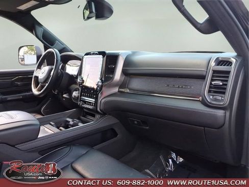 Used 2020 RAM 1500 Limited w/ Black Appearance Package AWD/4WD image 13