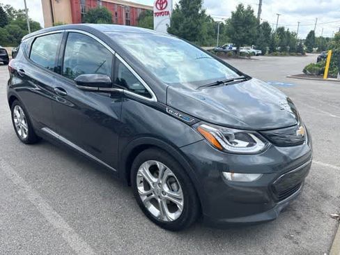 Used 2021 Chevrolet Bolt LT FWD image 2