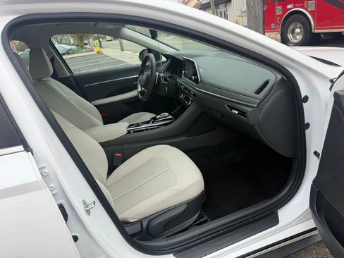 Used 2022 Hyundai Sonata Blue image 28