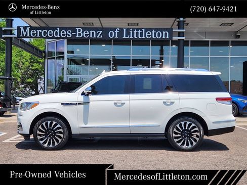 Used 2024 Lincoln Navigator Black Label AWD/4WD image 4