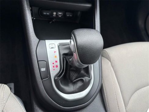 Used 2020 Kia Forte LXS image 14