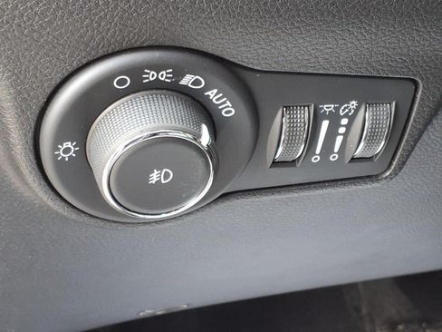 Used 2024 Jeep Compass Limited AWD/4WD image 15